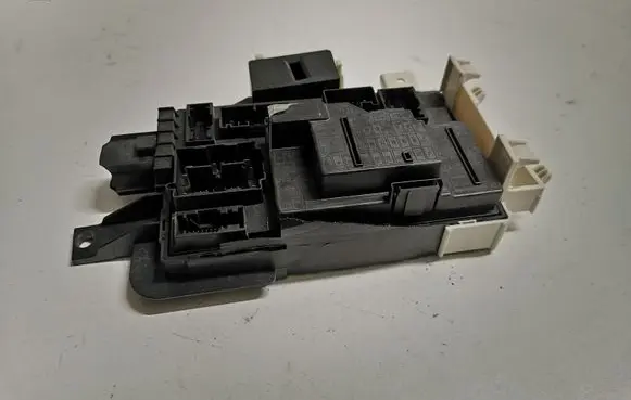 Ford Mustang V Fuse box set BR3T15604CB