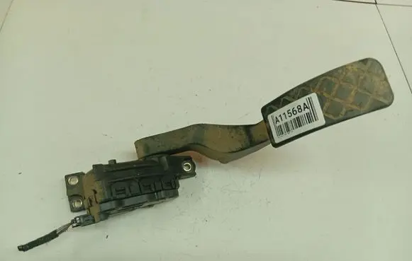 Volkswagen Golf IV Accelerator throttle pedal 1J1721503H