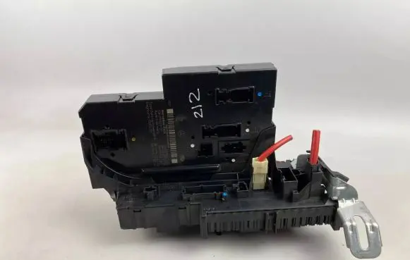 Mercedes-Benz E W212 SAM control unit A2129001306 A2129010904 A2319025101