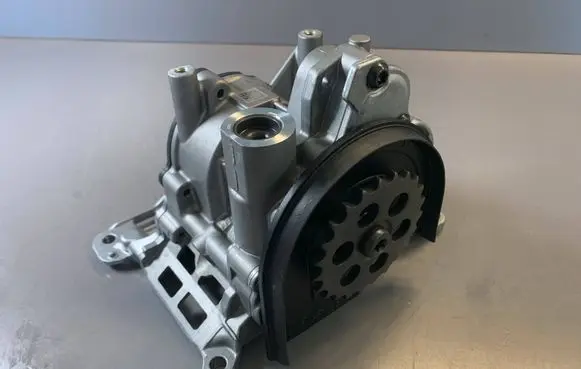BMW 3 F30 F35 F31 Oil pump 11417805316 7805316