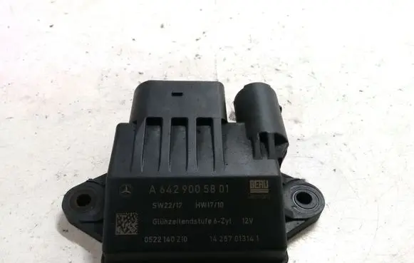 Mercedes-Benz S W221 Glow plug pre-heat relay A6429005801