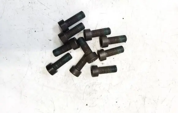 Audi A7 S7 4G Nuts/bolts 