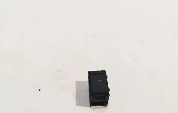 Volkswagen PASSAT B5 Electric window control switch