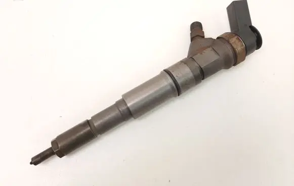 BMW 5 E60 E61 Fuel injector 7794652 0445110212 678T5E3
