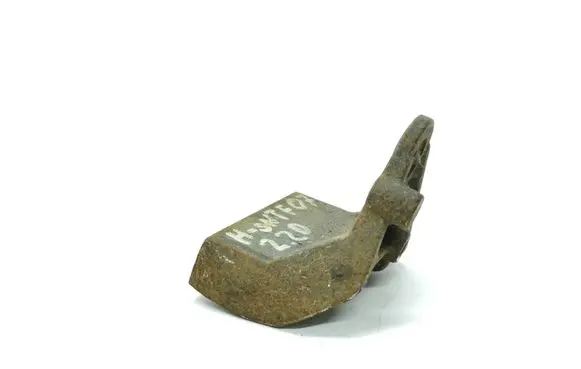 Hyundai Santa Fe Engine mounting bracket