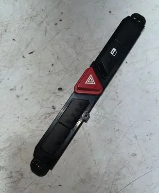 KIA Ceed Hazard light switch 202006302