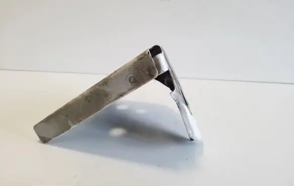 Jeep Cherokee Fender mounting bracket