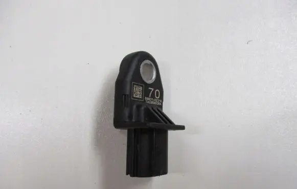 Toyota Hilux (N140, N150, N160, N170) Airbag deployment crash/impact sensor 8983102310