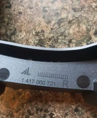 Volkswagen Tiguan Under headlight/headlamp trim 1417000721r