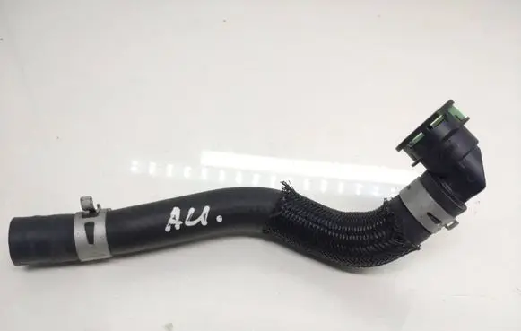 Toyota Auris E180 Engine coolant pipe/hose A4420