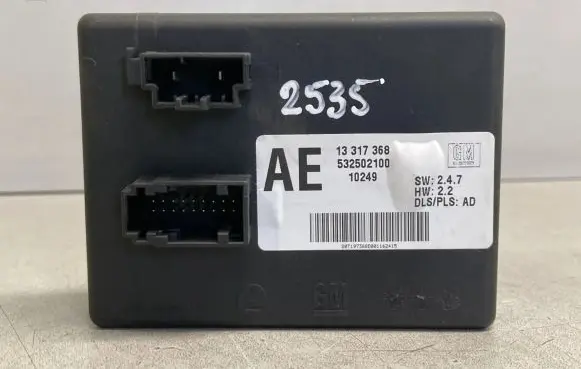 Opel Insignia A Light module LCM 13317368 532502100