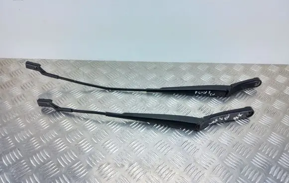Volkswagen Golf VII Front wiper blade arm 5G1955409B 5G1955410