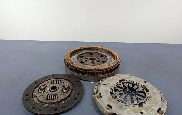 Skoda Octavia Mk4 Clutch set kit 05E141025A