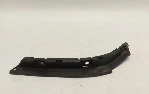 Front bumper lip