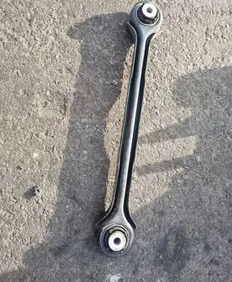 BMW 1 E81 E87 Rear control arm 6763471