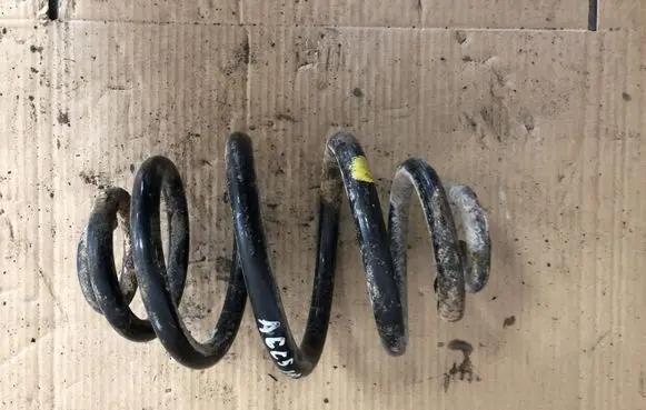 Audi A6 S6 C5 4B Rear coil spring