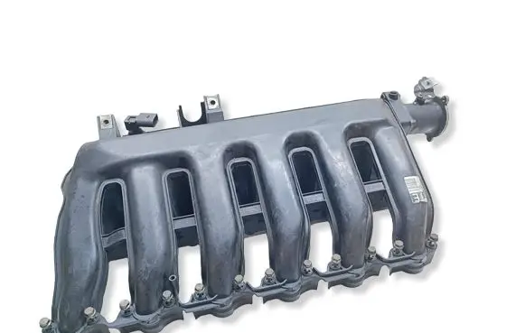 BMW 3 E92 E93 Intake manifold 7790701