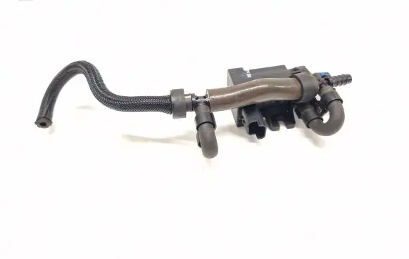 Peugeot 508 RXH Turbo solenoid valve 9801887680 5075545 303121904