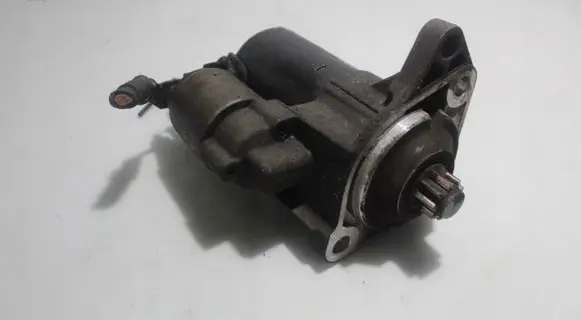 Skoda Octavia Mk2 (1Z) Starter motor 001120402