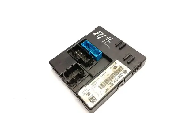 Audi Q7 4L Comfort/convenience module 4F0907289G 4F0910289G