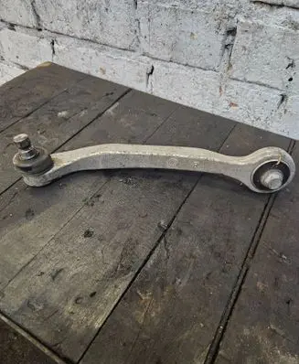 Front lower control arm/wishbone