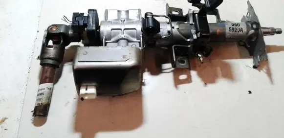 Toyota Corolla Verso AR10 Power steering pump