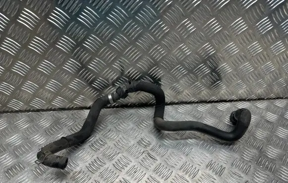 Mercedes-Benz C W205 Engine coolant pipe/hose A2058302102 62541671