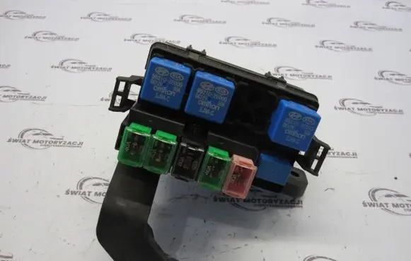 Hyundai Santa Fe Fuse box set 2B010