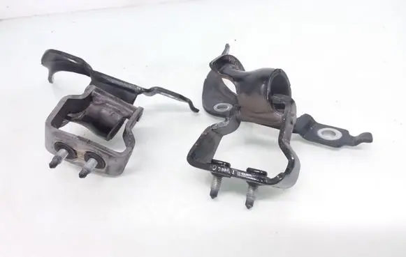 Audi A4 S4 B7 8E 8H Tailgate/trunk/boot hinge 8E9827300E 8E9827299E