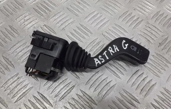 Volkswagen Polo IV 9N3 Indicator stalk 90560990