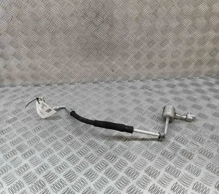 Air conditioning (A/C) pipe/hose