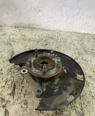 Opel Astra J Front wheel hub