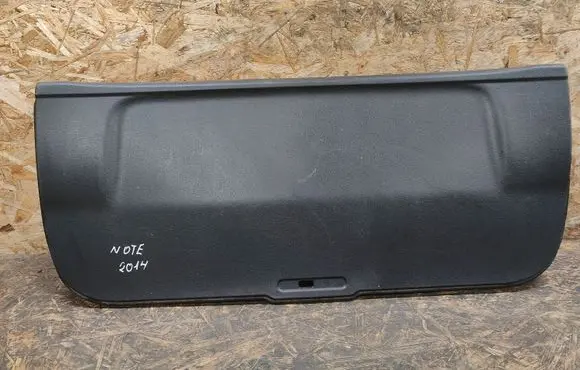 Nissan Note (E12) Tailgate trim 909003VV0A