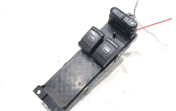 Seat Toledo II (1M) Electric window control switch 1J3959857B