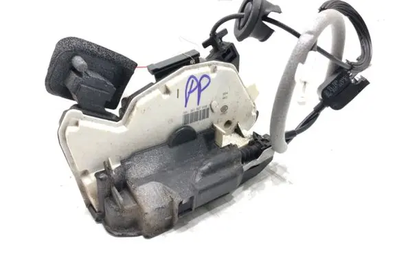 Seat Leon (5F) Front door lock 5K1837016E