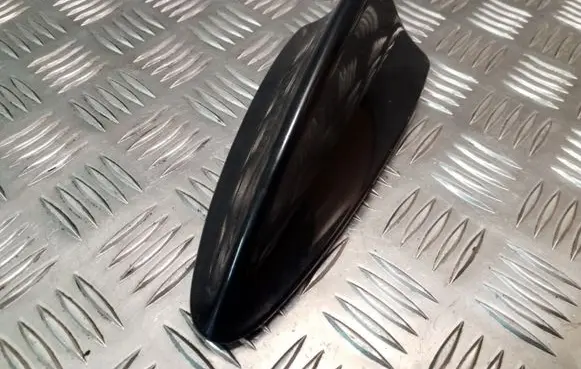 BMW 7 E65 E66 Roof (GPS) antenna cover 6924344