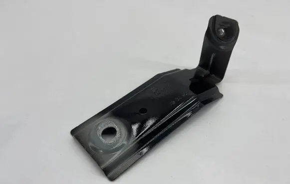 Cupra Formentor Fender mounting bracket 5FF821327 402402S