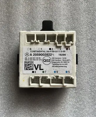 Mercedes-Benz C W205 Door control unit/module A2059002822