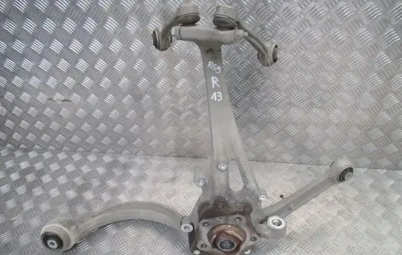 Audi RS5 Front wheel hub spindle knuckle 