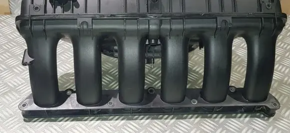 BMW 5 E60 E61 Intake manifold 7520368