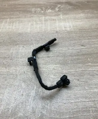 BMW 5 E39 Plug wire 6905140 13557211