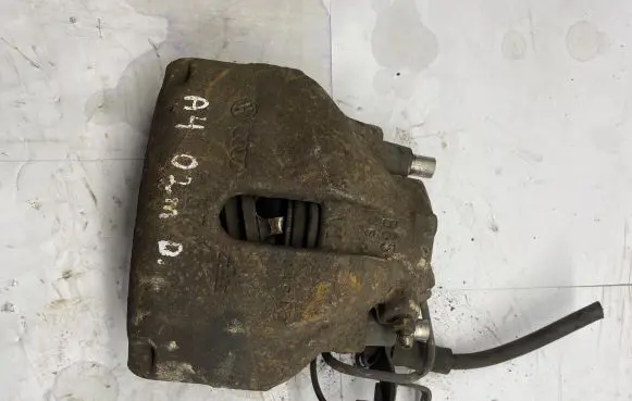 Audi A4 S4 B6 8E 8H Front brake caliper