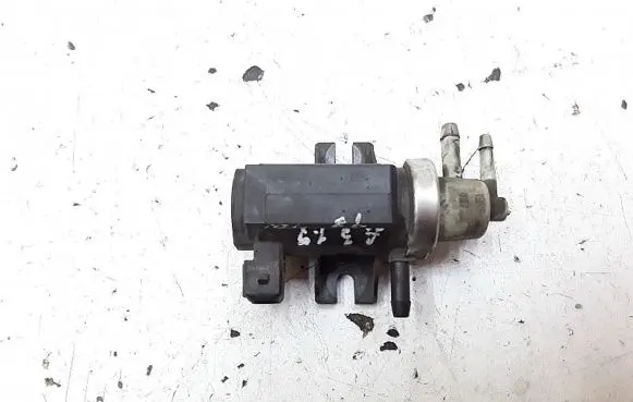 Audi A3 S3 8L Turbo solenoid valve