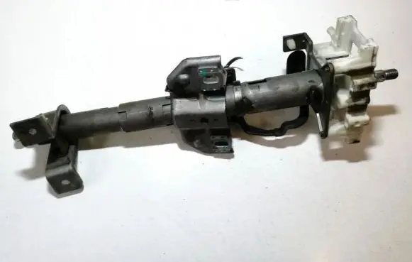 KIA Sportage Steering wheel axle