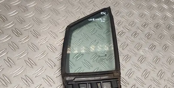 Toyota Corolla E210 E21 Front door vent window glass four-door 6821602020