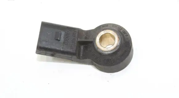 Volkswagen Touareg I Detonation knock sensor 030905377C