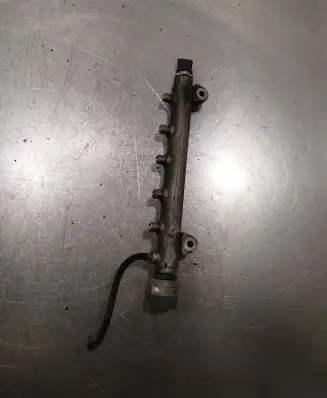 Hyundai Santa Fe Fuel main line pipe 0445214085 3140027400