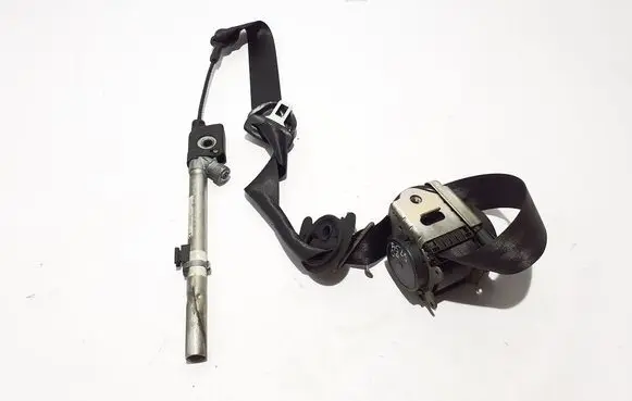 Audi A5 Front seatbelt 8B3857620