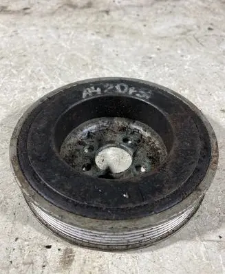 Audi A4 S4 B5 8D Crankshaft pulley 06b1052431