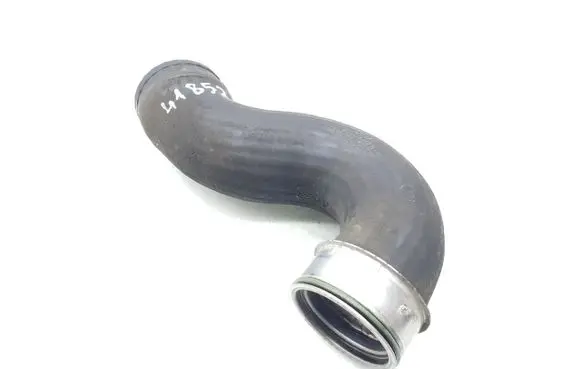 Mercedes-Benz ML W163 Intercooler hose/pipe 1635011982